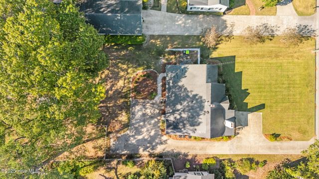 6000 May Boulevard, Farmville, NC 27828