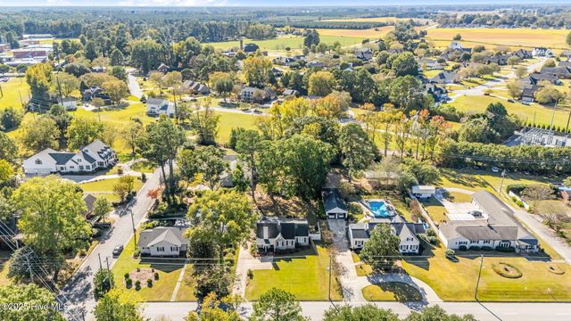 6000 May Boulevard, Farmville, NC 27828