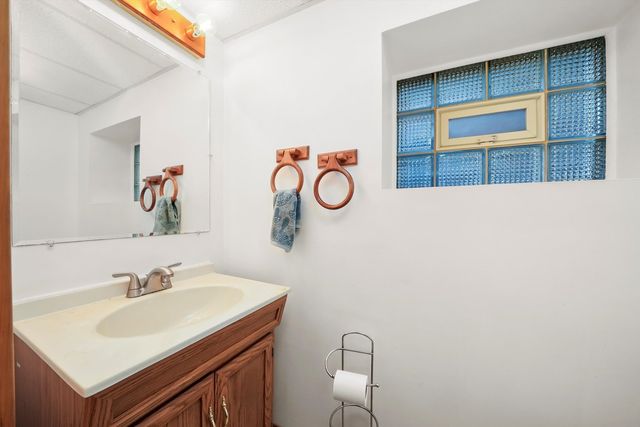 6245 W Byron Street, Chicago, IL 60634