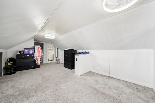 6245 W Byron Street, Chicago, IL 60634