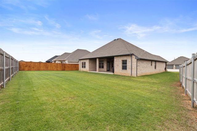 4705 Bermuda Drive, Mustang, OK 73064