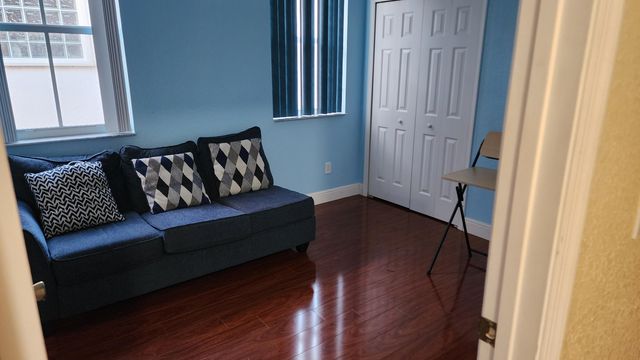 10530 Galleria Street, Wellington, FL 33414