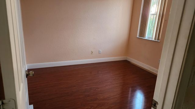 10530 Galleria Street, Wellington, FL 33414