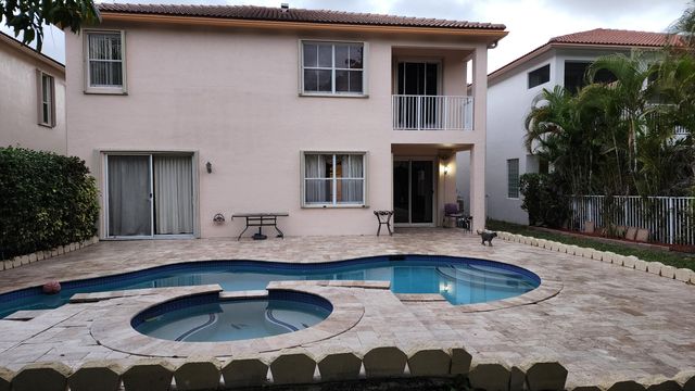 10530 Galleria Street, Wellington, FL 33414