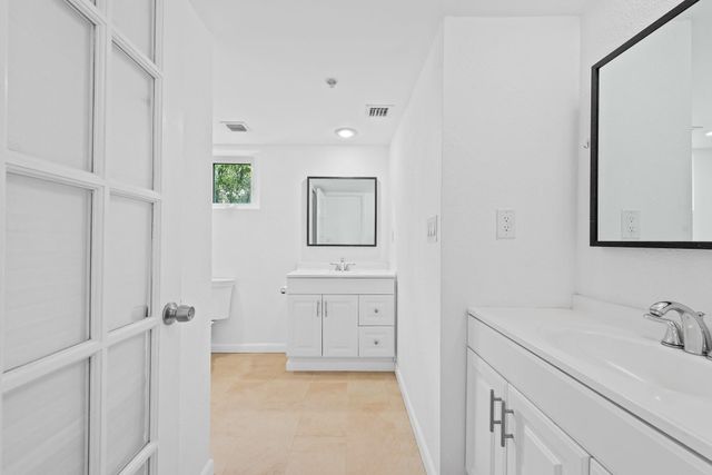 1490 SE 15th Street 104, Fort Lauderdale, FL 33316