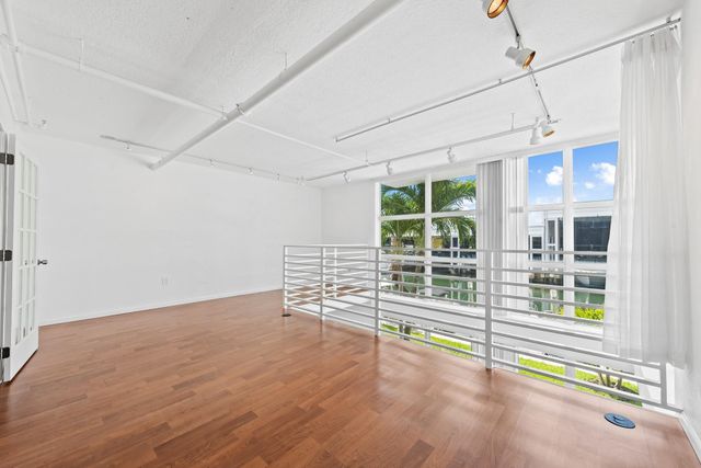 1490 SE 15th Street 104, Fort Lauderdale, FL 33316