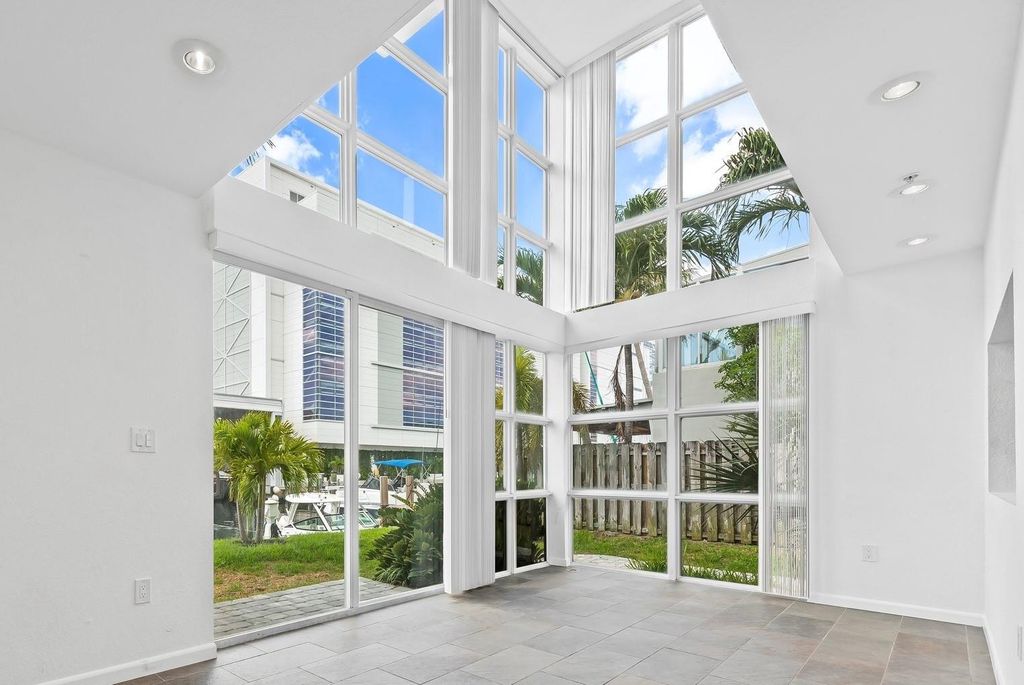 1490 SE 15th Street 104, Fort Lauderdale, FL 33316
