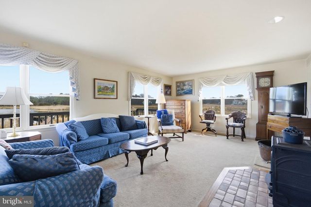 5979 LAWTON AVE, Rock Hall, MD 21661