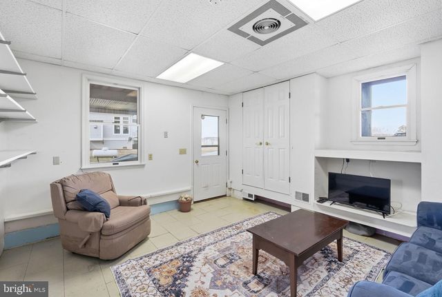 5979 LAWTON AVE, Rock Hall, MD 21661