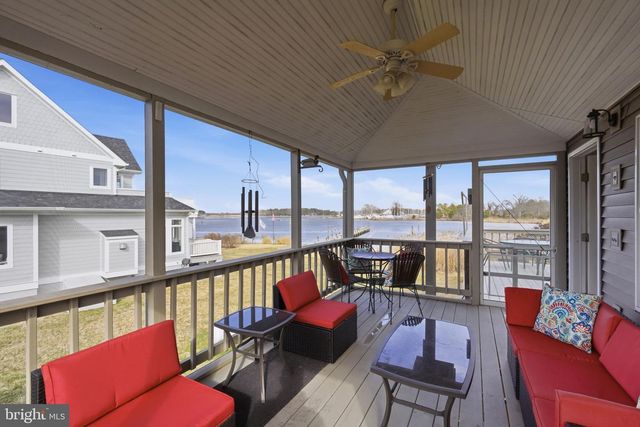 5979 LAWTON AVE, Rock Hall, MD 21661