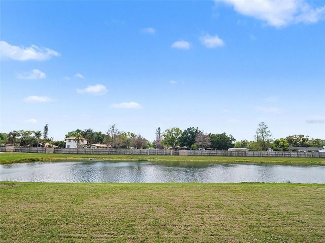 2305 14TH STREET W, Palmetto, FL 34221