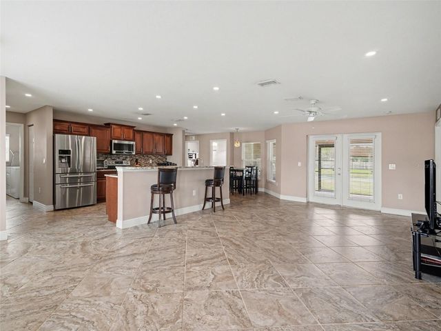 2305 14TH STREET W, Palmetto, FL 34221