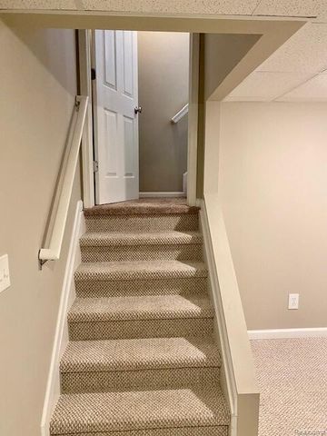 1395 Waverly Drive, White Lake, MI 48386