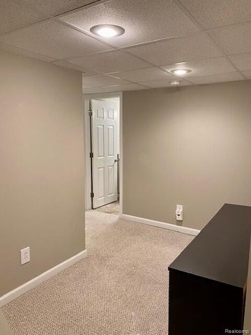 1395 Waverly Drive, White Lake, MI 48386