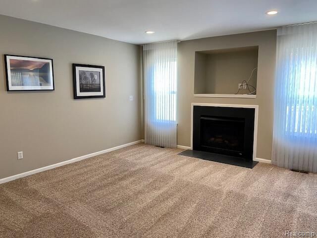 1395 Waverly Drive, White Lake, MI 48386