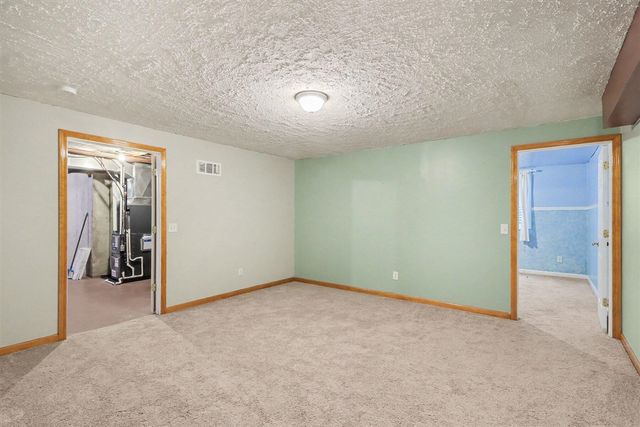 6189 Clover Meadows Avenue, Scotts, MI 49088