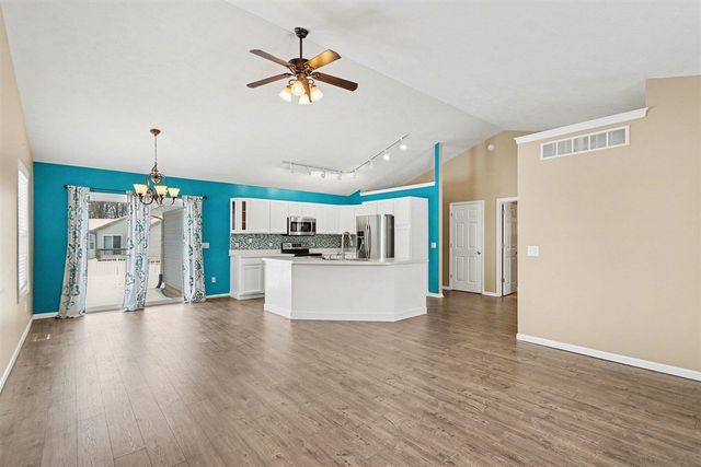 6189 Clover Meadows Avenue, Scotts, MI 49088