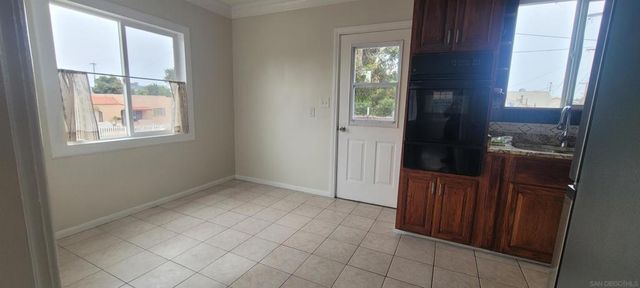 3946 Division Street, San Diego, CA 92113