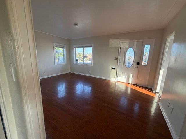 3946 Division Street, San Diego, CA 92113