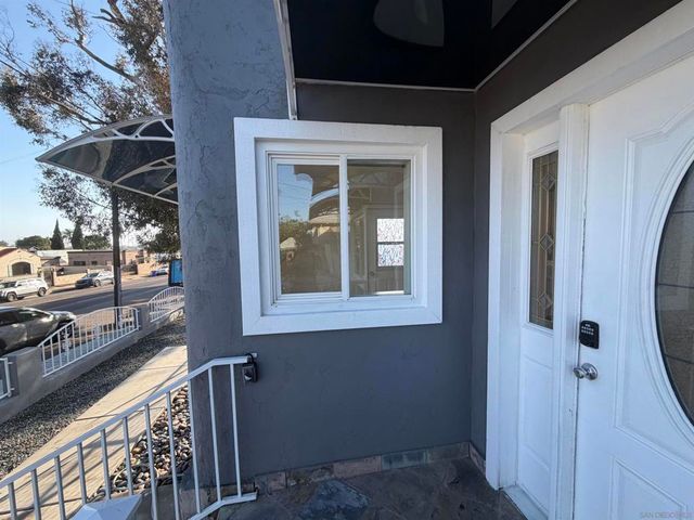 3946 Division Street, San Diego, CA 92113