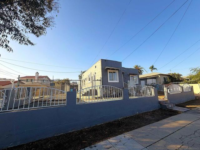 3946 Division Street, San Diego, CA 92113