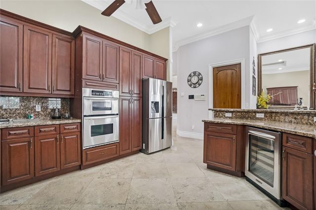 4025 SW 128th Ave, Miami, FL 33175
