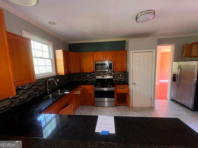 3322 Hunters Hill Drive, Lithonia, GA 30038