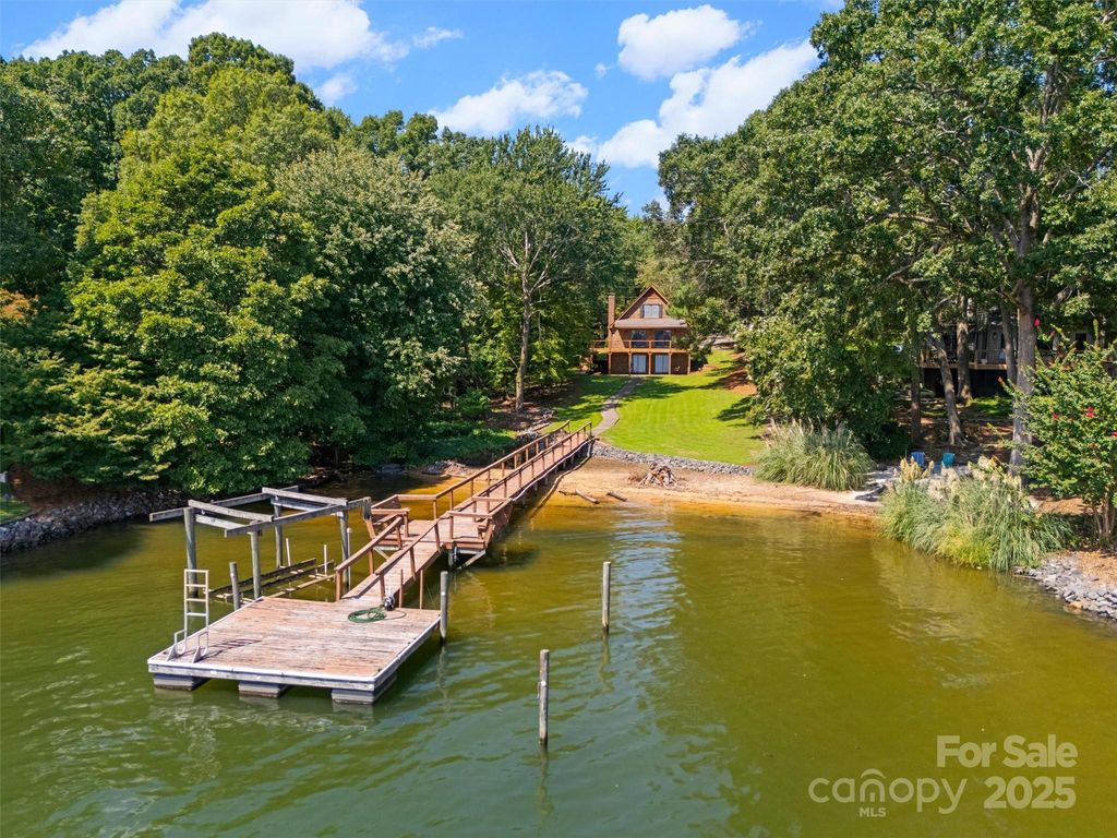 5580 Crepe Myrtle Road, York, SC 29745