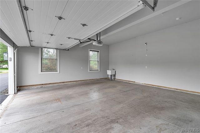 2240 Lapham Road, Aurora, NY 14052