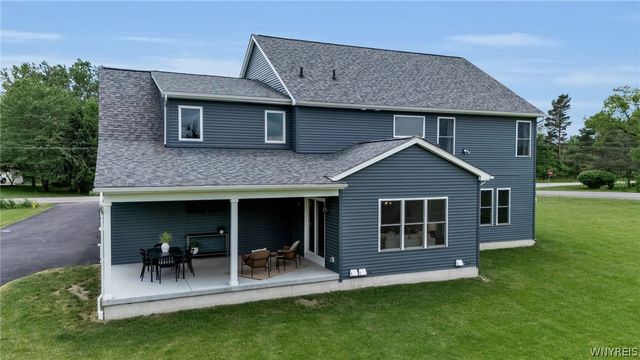 2240 Lapham Road, Aurora, NY 14052