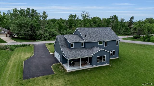 2240 Lapham Road, Aurora, NY 14052