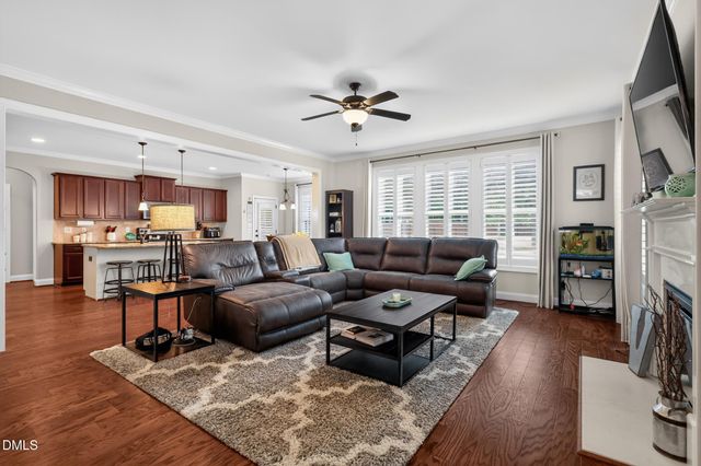 626 Bridgeport Circle, Clayton, NC 27527