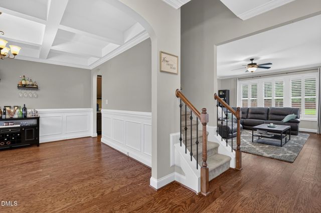 626 Bridgeport Circle, Clayton, NC 27527