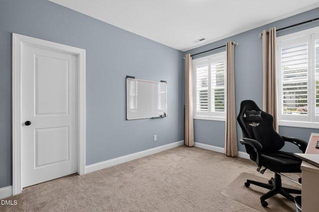 626 Bridgeport Circle, Clayton, NC 27527