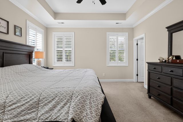 626 Bridgeport Circle, Clayton, NC 27527