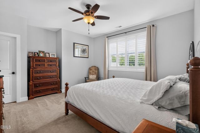626 Bridgeport Circle, Clayton, NC 27527
