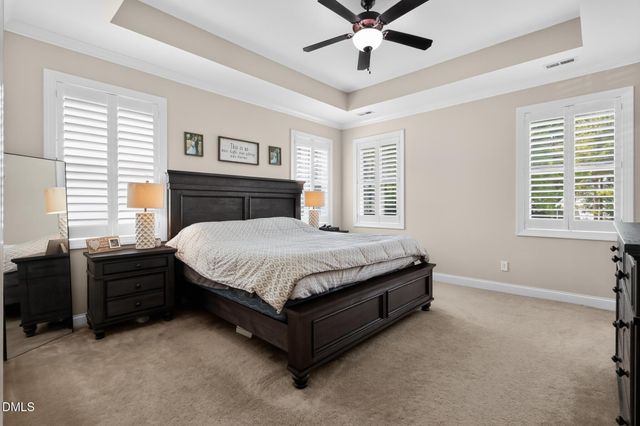 626 Bridgeport Circle, Clayton, NC 27527