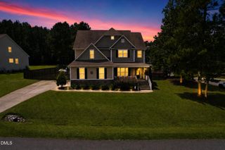 626 Bridgeport Circle, Clayton, NC 27527