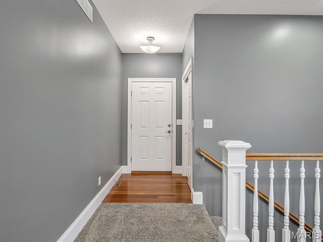 1135 Nassau Drive, Edwardsville, IL 62025