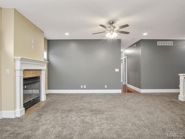 1135 Nassau Drive, Edwardsville, IL 62025