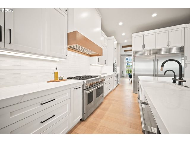 410 W U St, Washougal, WA 98671