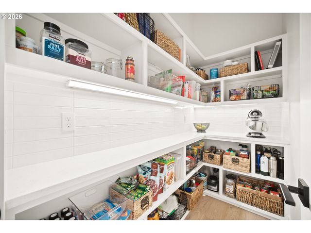 410 W U St, Washougal, WA 98671