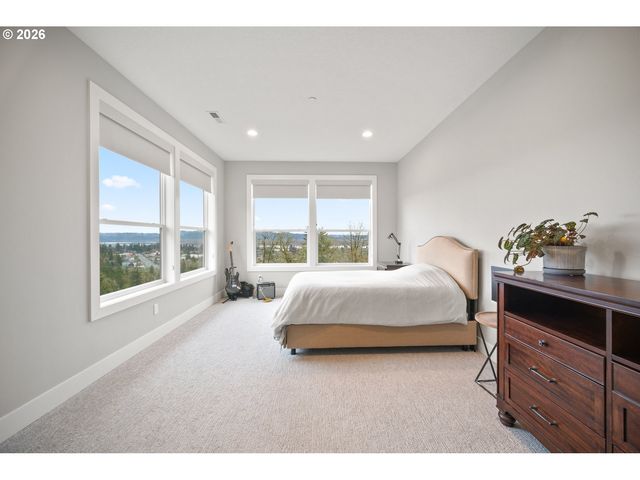 410 W U St, Washougal, WA 98671