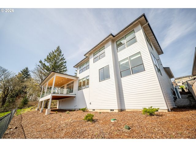 410 W U St, Washougal, WA 98671