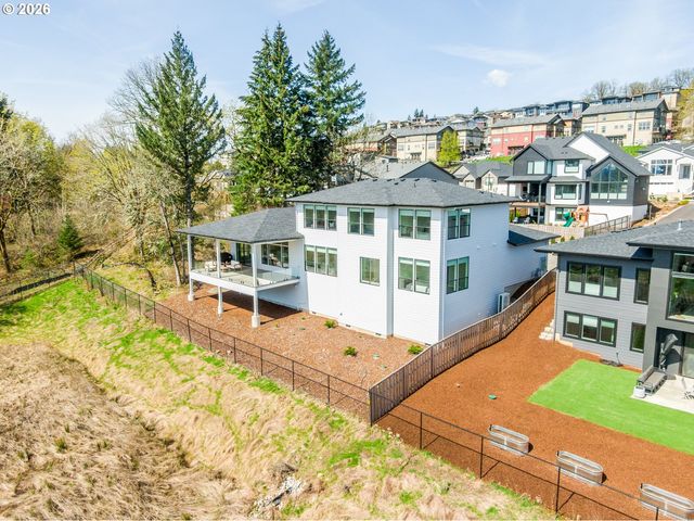 410 W U St, Washougal, WA 98671