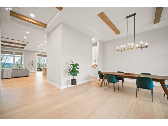 410 W U St, Washougal, WA 98671