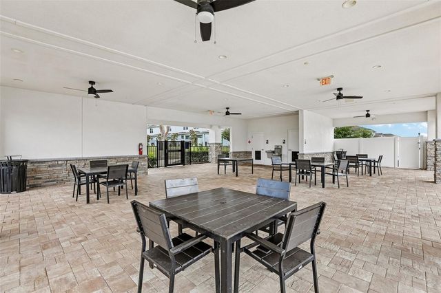 2570 WINSOME WAY, Davenport, FL 33896