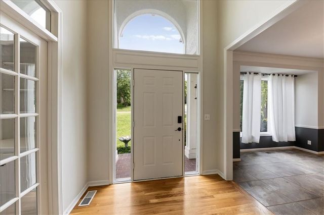 13509 W 53rd Terrace, Shawnee, KS 66216