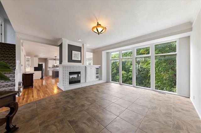 13509 W 53rd Terrace, Shawnee, KS 66216