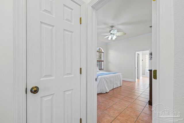 960 Vestavia Way, Gulf Breeze, FL 32563